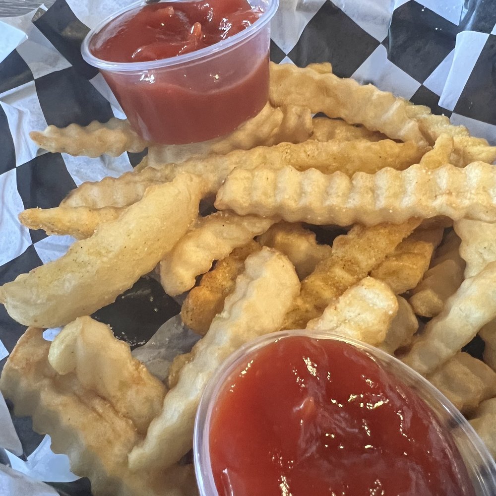 Ed's Tavern - Fries - American Near Me - Charlotte, North Carolina Ed's Tavern - Fries - American Near Me - Charlotte, North Carolina