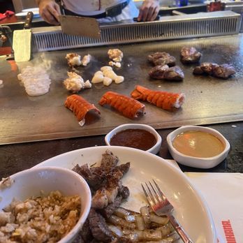 Benihana - Sushi Bars Near Me - Downey, California