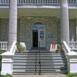 Canadian Museum of Health Care - Side porch (previous main entrance)