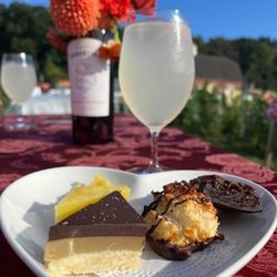 Sunset View Farms - Delicious desserts.