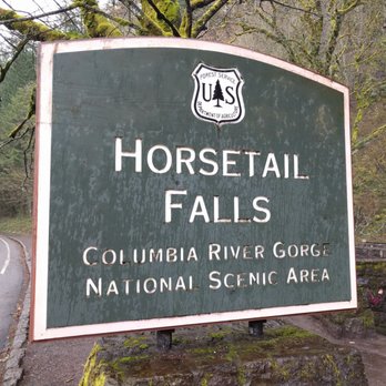 Horsetail Falls - Hiking Near Me - Cascade Locks, Oregon