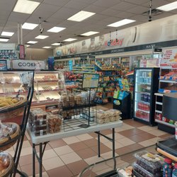 Holiday Station Store 336