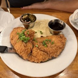 Fried chicken and Goat Cheese Grits (GF, V)