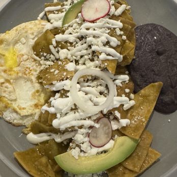 Cielito Cafe - chilaquiles con salsa verde - Breakfast & Brunch Near Me - Houston, Texas Cielito Cafe - chilaquiles con salsa verde - Breakfast & Brunch Near Me - Houston, Texas