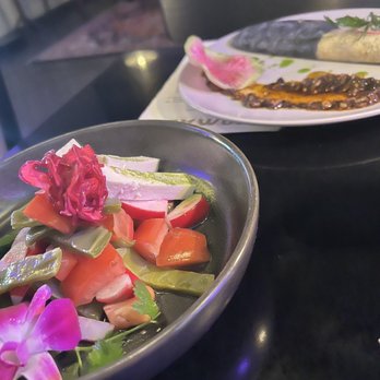 De Noche - Nopales and Quesadilla - Mexican Near Me - Portland, Oregon