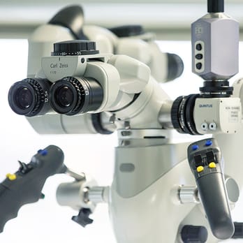 J. David Cross, DDS - Dr. Cross is one of the few periodontists in America who exclusively use a microscope to maximize precision in all procedures. - Periodontists Near Me - Springfield, Illinois