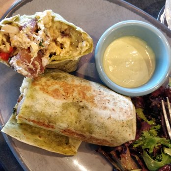 Mamón - hammered - veggie and egg burrito with salad on the side - Beer Bar Near Me - Foothill Ranch, California