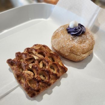 Tous Les Jours - Bakeries Near Me - Virginia Beach, Virginia Tous Les Jours - Bakeries Near Me - Virginia Beach, Virginia