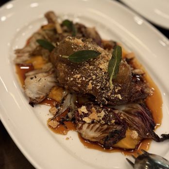 The Berczy Tavern - Crispy Duck Confit - Wine Bars Near Me - Toronto, Ontario The Berczy Tavern - Crispy Duck Confit - Wine Bars Near Me - Toronto, Ontario