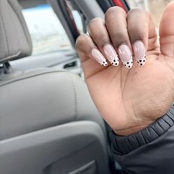 Glamour Nails - Nails