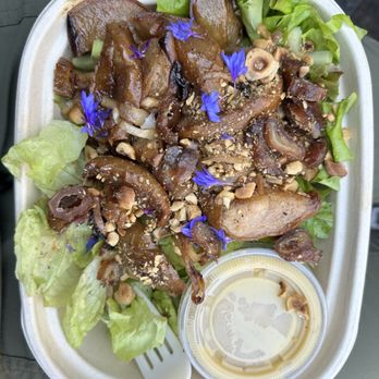 Pretty Good Advice - Roasted Pear & Red Leaf Salad - Sandwiches Near Me - Soquel, California Pretty Good Advice - Roasted Pear & Red Leaf Salad - Sandwiches Near Me - Soquel, California