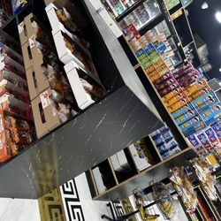 Tita Mini Market Juice Bar