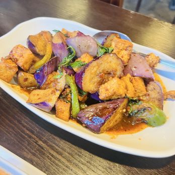 Chao Doi Thai Restaurant - Thai Near Me - Pasadena, California