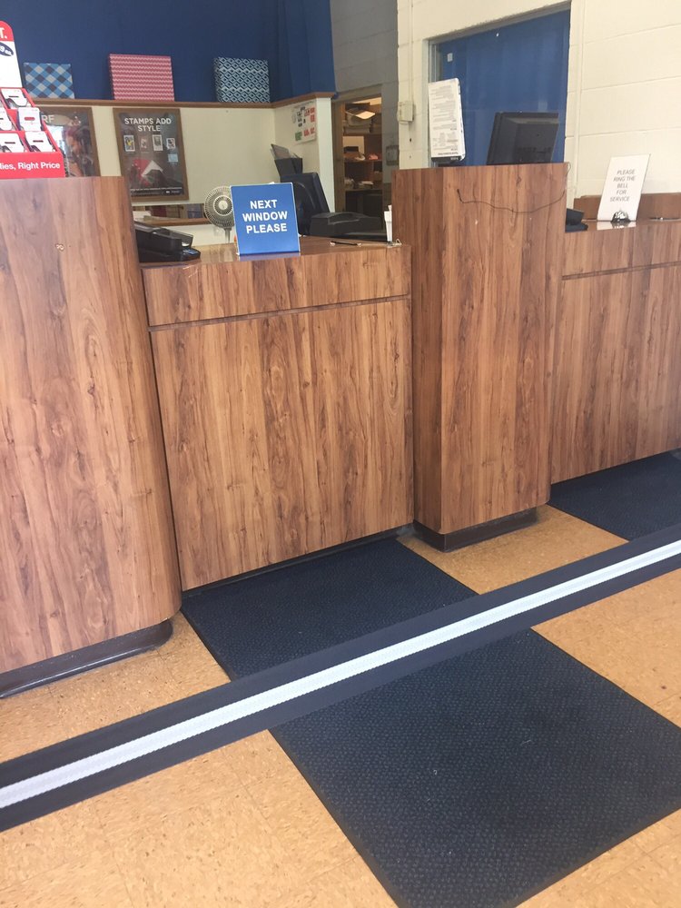 US POST OFFICE Updated April 2024 2960 Auburn Rd, Auburn Hills