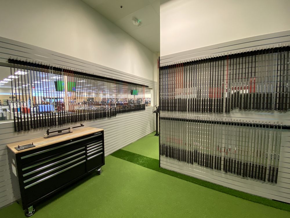 Edwin Watts Golf Logo