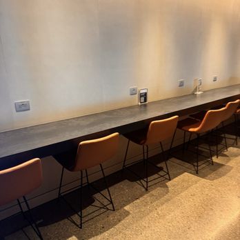 United Club Lounge - Airport Lounges Near Me - Denver, Colorado United Club Lounge - Airport Lounges Near Me - Denver, Colorado