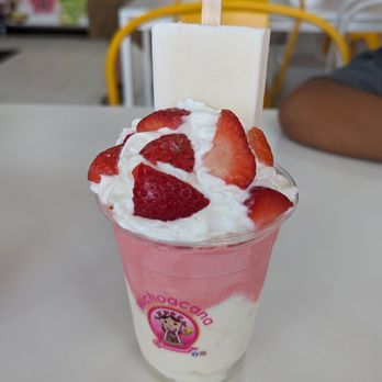 La Michoacana Gourmet - Strawberry coconut cup - Ice Cream & Frozen Yogurt Near Me - Winder, Georgia La Michoacana Gourmet - Strawberry coconut cup - Ice Cream & Frozen Yogurt Near Me - Winder, Georgia