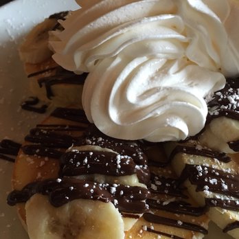 Brunch Club & Supper - Banana Belgium pancakes - Breakfast & Brunch Near Me - Hong Kong, HK