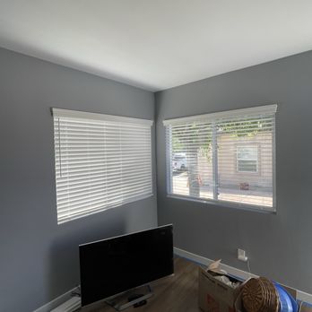 2-DayBlinds - Living room - Shades & Blinds Near Me 2-DayBlinds - Living room - Shades & Blinds Near Me
