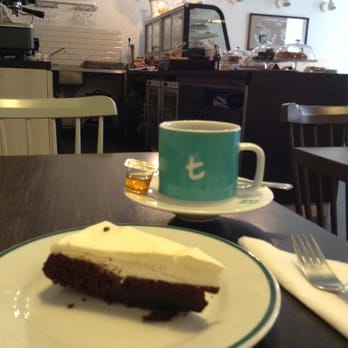 Sweet & Pepper Days - Flour-free chocolate cake and Ceylon ginger tea - Bistros Near Me - Prague, Puerto Rico Sweet & Pepper Days - Flour-free chocolate cake and Ceylon ginger tea - Bistros Near Me - Prague, Puerto Rico