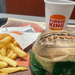 Burger King - Whopper Jr Combo