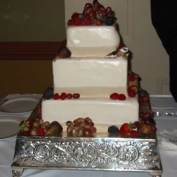 Zoe's Bakery - More traditional wedding cake - Bakeries Near Me - Covington, Louisiana