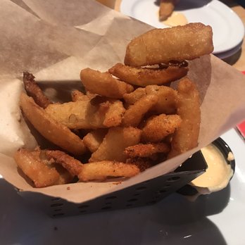 Chili's - Onion petal appetizer - Bars Near Me - Lewisville, Texas Chili's - Onion petal appetizer - Bars Near Me - Lewisville, Texas