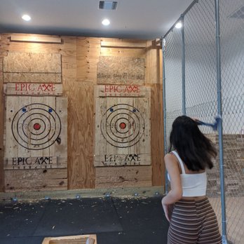 Epic Axe Throwing - Axe Throwing Near Me - Orlando, Florida