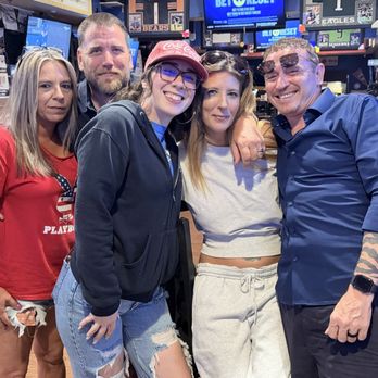 Friendly Confines - Sports Bars Near Me - Lake Mary, Florida Friendly Confines - Sports Bars Near Me - Lake Mary, Florida