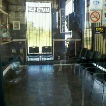 Presidential Redi-Lube - Waiting room - Oil Change Stations Near Me - Houston, Texas Presidential Redi-Lube - Waiting room - Oil Change Stations Near Me - Houston, Texas