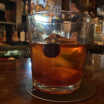 Moonshine Grill - Old fashioned made with Buffalo trace bourbon - Southern Near Me - Austin, Texas