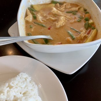 Spice Station - Panang chicken curry - Sushi Bars Near Me - Sarasota, Florida Spice Station - Panang chicken curry - Sushi Bars Near Me - Sarasota, Florida