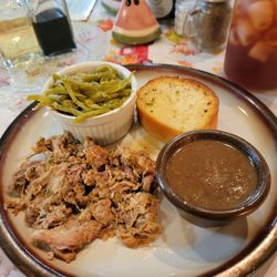 Chisholm Country Store - BBQ Pulled Pork Lunch (w/ side salad!)