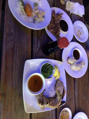 UCHU Sushi by null
