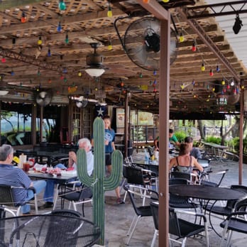 The County Line - Nice patio - Barbeque Near Me - Austin, Texas The County Line - Nice patio - Barbeque Near Me - Austin, Texas
