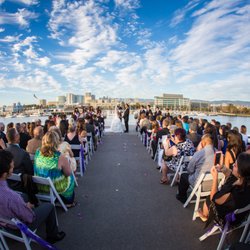 Commodore Cruises & Events - Have your perfect wedding on the San Francisco Bay, with the city-by-the-bay backdrop, on a beautiful yacht with Commodore Cruises & Events.