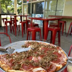 Santa Rosa Pizzeria - The Roseland Pizza: pepperoni, salami, sausage