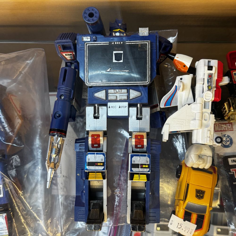 Monkey Paw Toys - Toy Stores Near Me - Aurora, Colorado