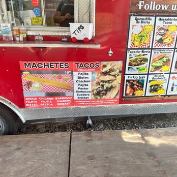 Jamie's Barbecue And Mini Tacos - Menu - Food Trucks Near Me - Austin, Texas Jamie's Barbecue And Mini Tacos - Menu - Food Trucks Near Me - Austin, Texas