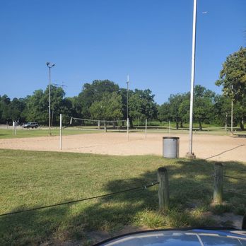 Waggoner Park - Playgrounds Near Me - Grand Prairie, Texas Waggoner Park - Playgrounds Near Me - Grand Prairie, Texas