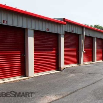 CubeSmart Self Storage - Self Storage Near Me - Woodridge, Illinois CubeSmart Self Storage - Self Storage Near Me - Woodridge, Illinois