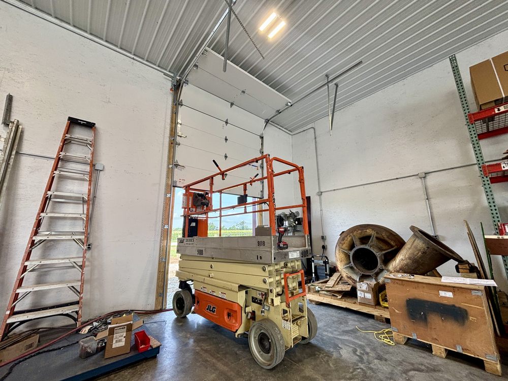 PJ's Doors - Garage Door Contractor in Muncie, IN