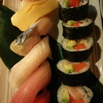 Sushi Maro - Deluxe sushi combo - Sushi Bars Near Me - Vancouver, British Columbia Sushi Maro - Deluxe sushi combo - Sushi Bars Near Me - Vancouver, British Columbia