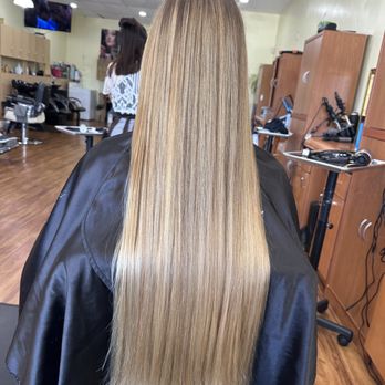 Timeless Cuts - Hair Salons Near Me - Spring Valley, California