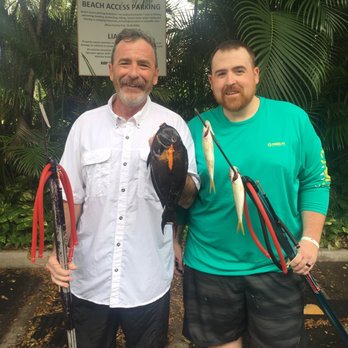 Maui Spearfishing Academy - The real trophies are the smaller targets, or so I have been told. - Free Diving Near Me - Lahaina, Hawaii Maui Spearfishing Academy - The real trophies are the smaller targets, or so I have been told. - Free Diving Near Me - Lahaina, Hawaii