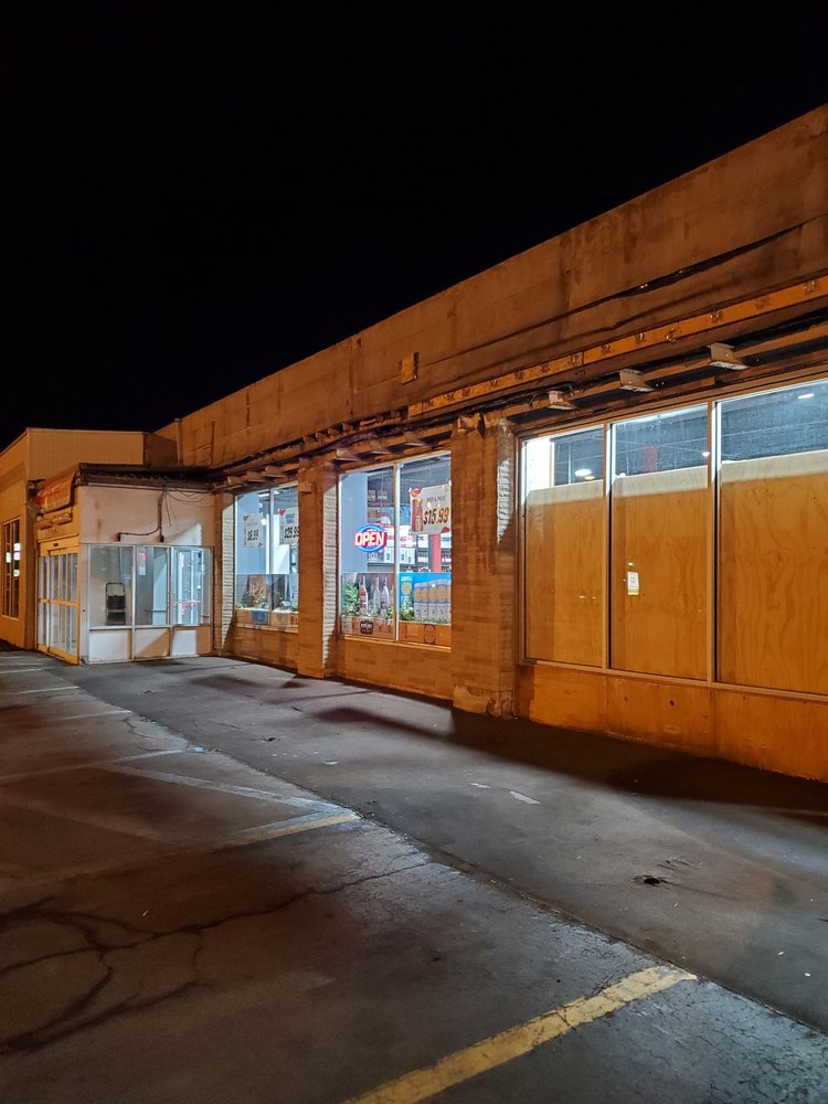 UNION LIQUORS Updated September 2024 11 Photos 2695 Union Rd