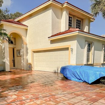 ICR - Exterior BEFORE - Drywall Installation & Repair Near Me - Miami, Florida