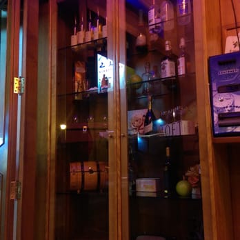Blue's bar - Food Near Me - Baronissi, 72