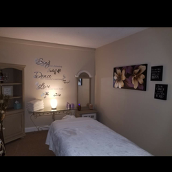 Spa Loren - Relax and enjoy a deep tissue , or theraputic massage with Christina. One of Spa Loren's most requested massage therapist's.