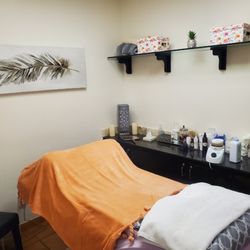 Sugar Lash Salon - Treatment Room